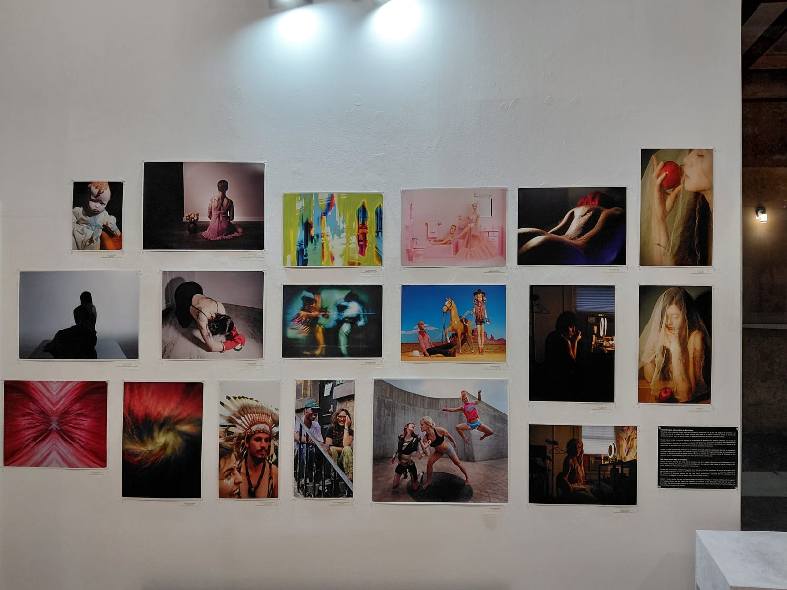 Installation view of Feminine / Masculine at PH21 Gallery, Barcelona